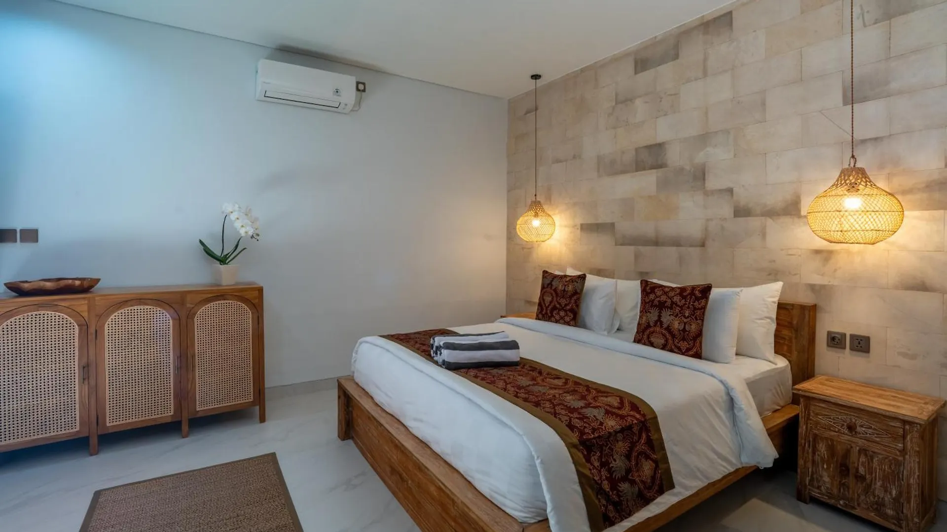 Ambara Villa Jimbaran - Monthly Rent Jimbaran (Bali)