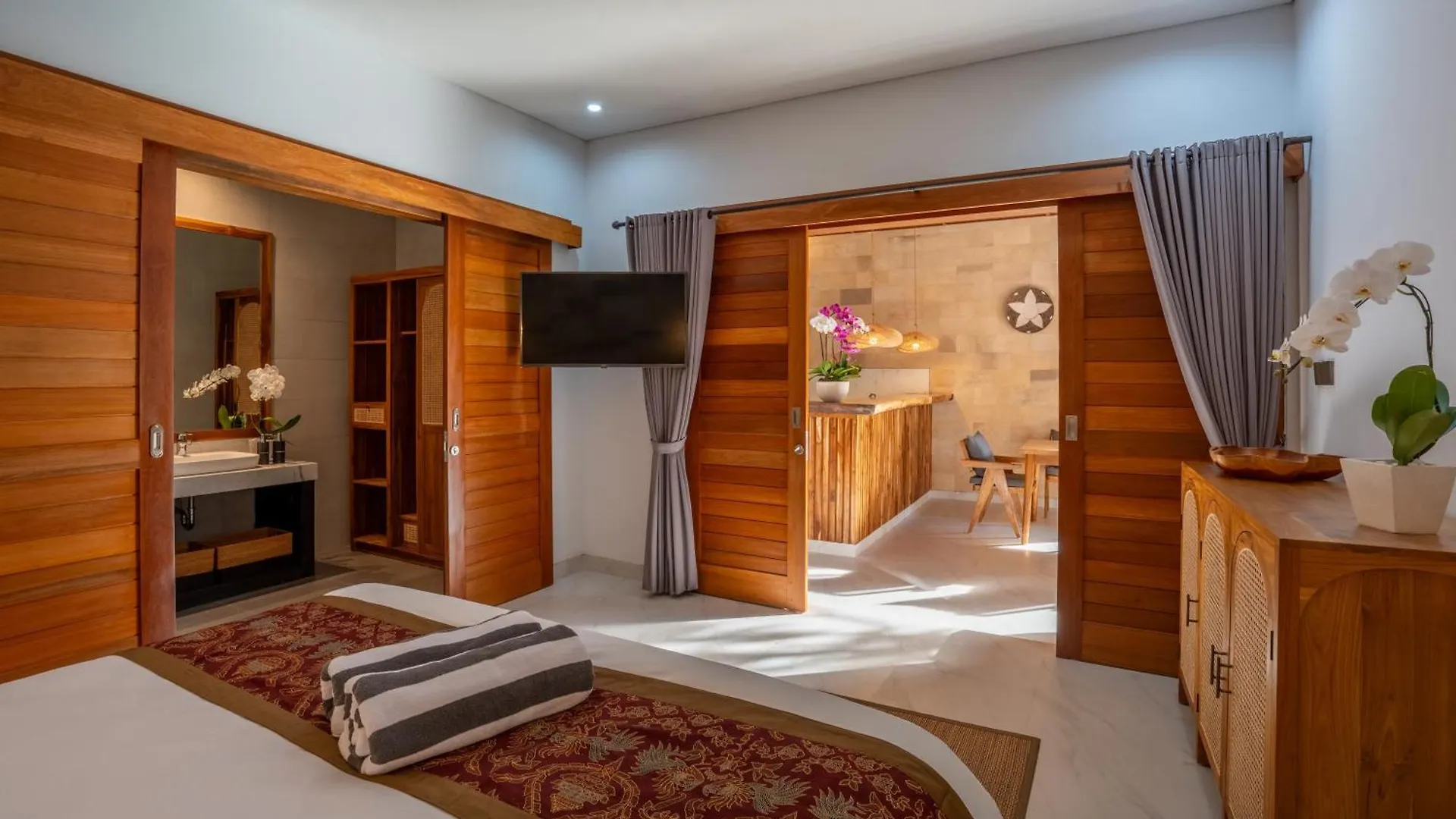 Ambara Villa Jimbaran - Monthly Rent