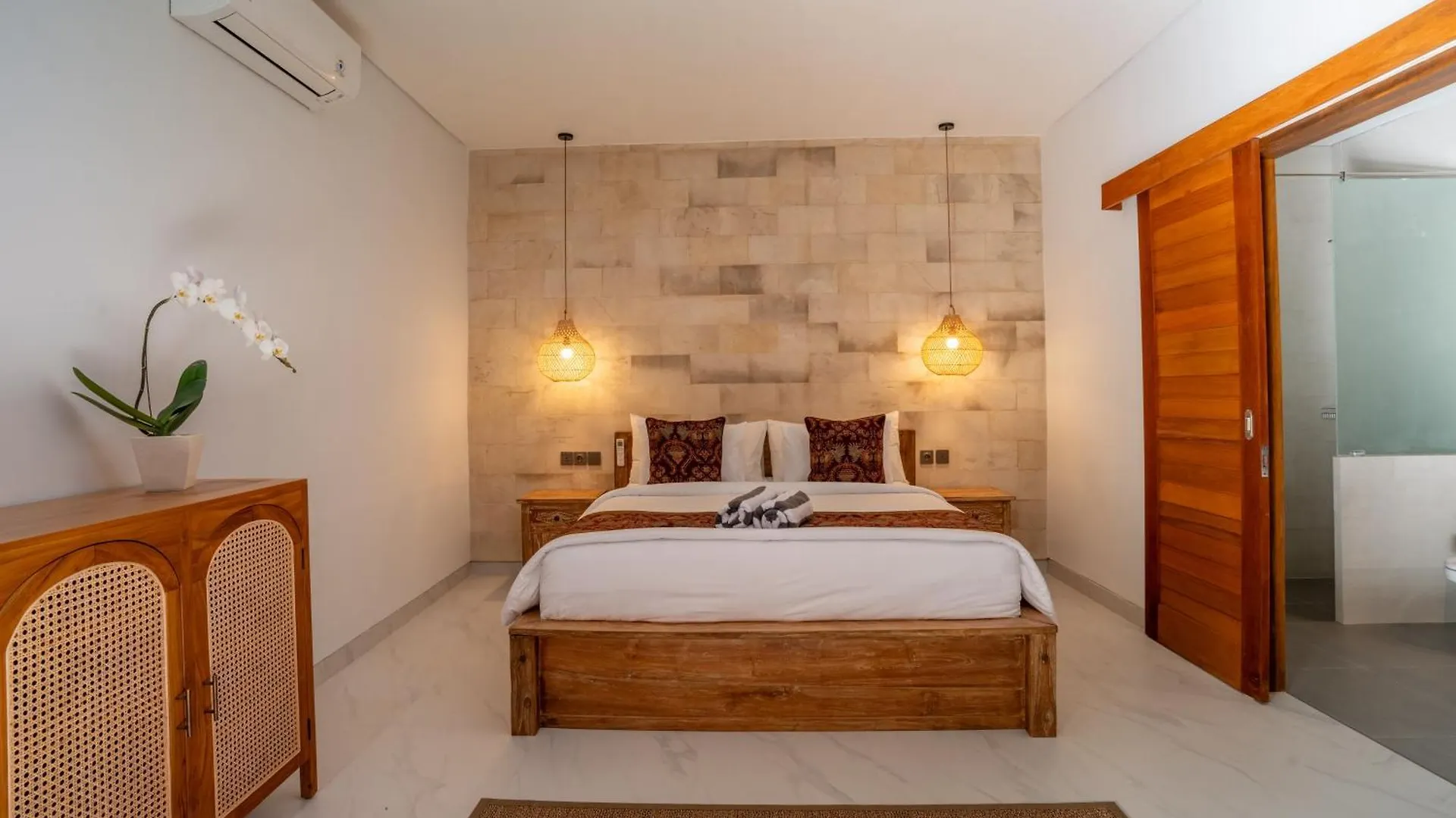 Ambara Villa Jimbaran - Monthly Rent  Jimbaran (Bali)