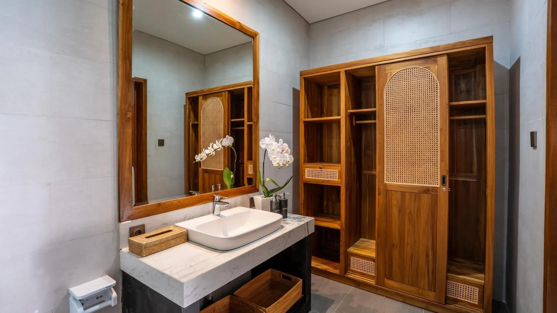 Ambara Villa Jimbaran - Monthly Rent